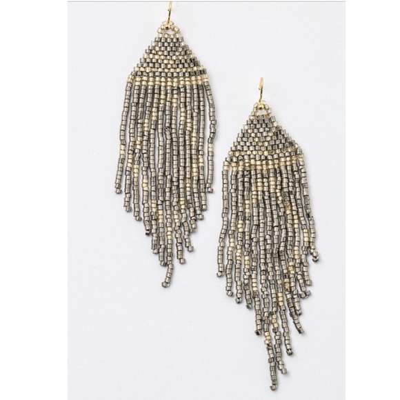 Nola’s Jewelry - Last 1! 🌟Beaded Tassel Earrings